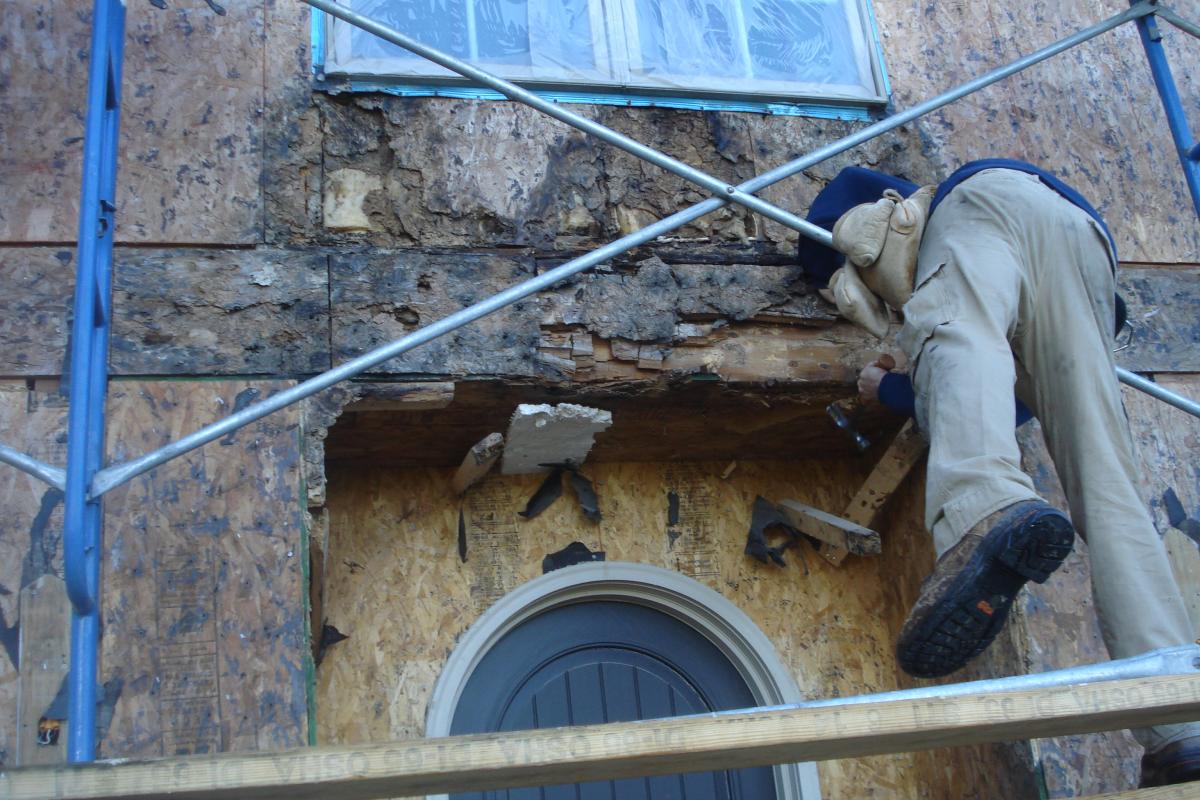 Removing stucco